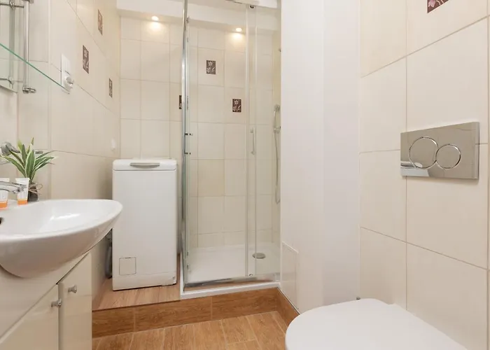 Modern With Balcony Mokotow By Renters Lägenhet *