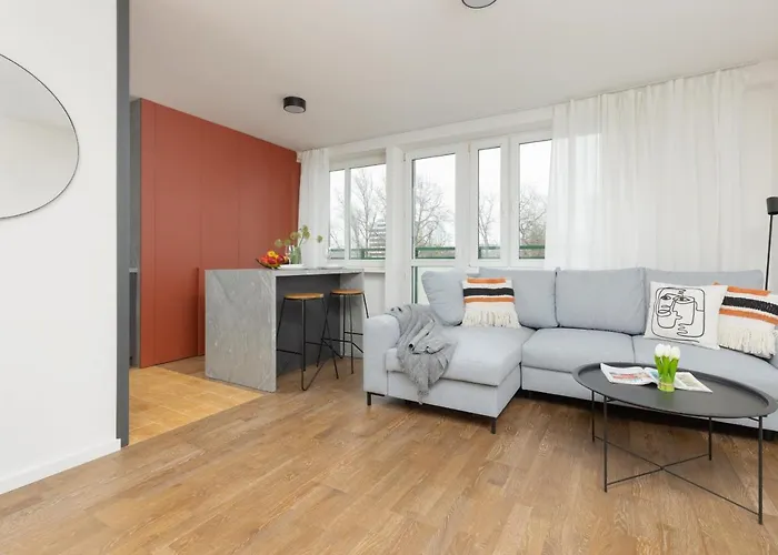 Modern With Balcony Mokotów By Renters Apartament